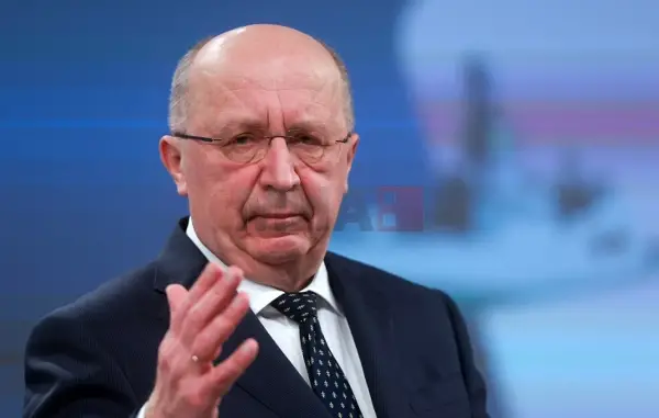 Кубилиус предлага „Европски воени сили“ од 100.000 војници за одбрана на Европа