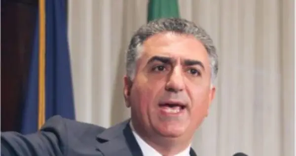 Синот на иранскиот шах ја промени пораката кон иранското протестно движење