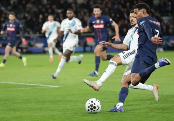 Maшината ПСЖ зариба од помладиот Париз