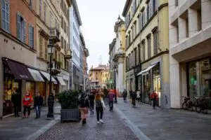 Два земјотресa ја погодија Италија