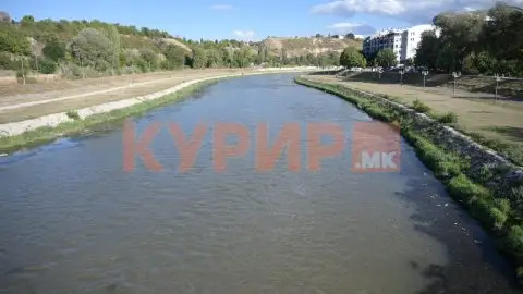 Се намалуваат водостоите на реките