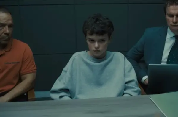 Ќе се снима втора сезона на хит серијата „Адолесценција“