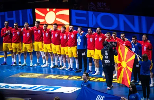 Лазаров пред мечот со Данска: Нема што да загубиме, одиме да уживаме и да учиме од најдобрите!