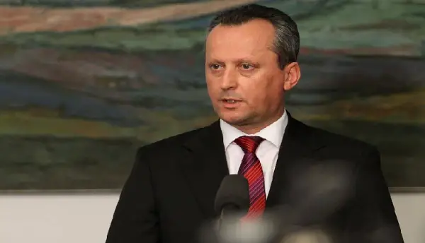 Вељаноски за техничката влада: Eксперимент кој предизвикува штета  за државата