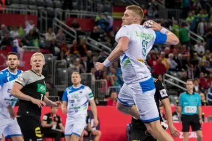 Словенците со големи проблеми пред стартот на Европското првенство