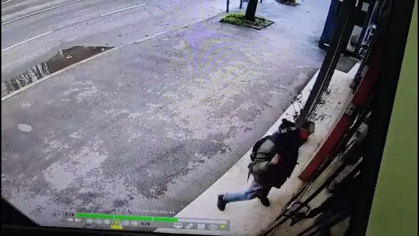 Осум дена притвор за лицето кое го скрши прозорецот на бугарската амбасада во Скопје