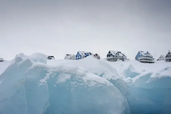 ДАНСКА И НЕЈЗИНИТЕ СОЈУЗНИЦИ ИСТОВАРААТ ВОЈСКА НА ГРЕНЛАНД Во „Арктичка издржливост“ учествуваат Германија, Шведска, Франција и Норвешка