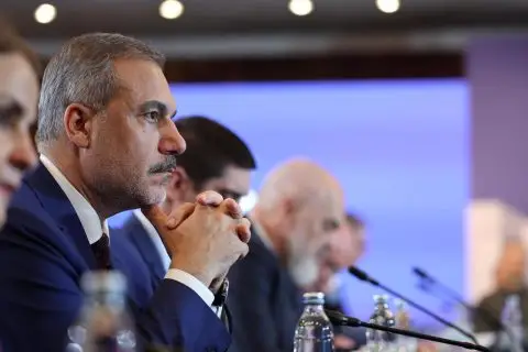 Турција се противи на каква било воена интервенција во Иран