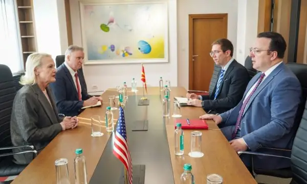 Амбасада на САД по прошталната средба на Агелер со министерот Николоски: Засилена соработка со САД за подобра регионална транспортна поврзаност