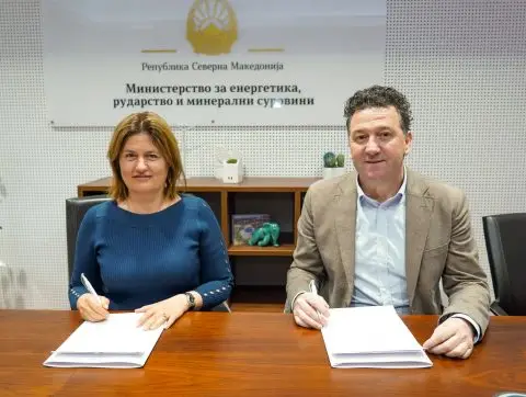 Божиновска ја отвора вратата на Министерството за академската заедница