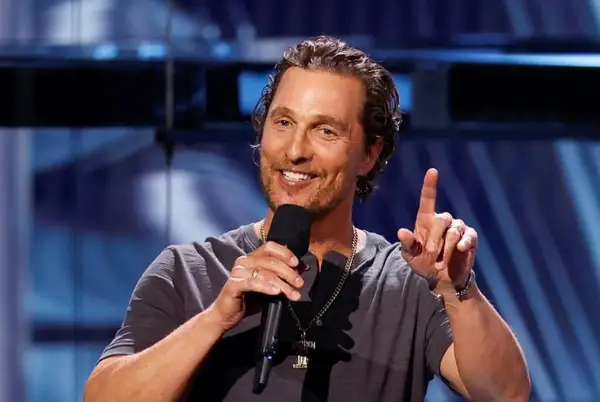 Метју Меконахи ги заштити своите фрази од страв пред вештачката интелигенција (ВИДЕО)