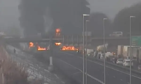 ВИДЕО Експлозија на цистерна го парализираше Штаерскиот автопат: сообраќајот целосно во прекин