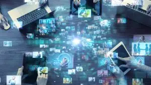 Австралија деактивира 4,7 милиони тинејџерски профили во првиот месец од забраната за социјалните медиуми