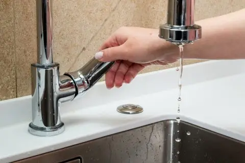 Повеќе делови од Чаир денес без вода