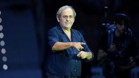 По Блатер, на Платини не му се допаѓа ни Инфантино