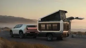 Хонда произведе приколка за кампување