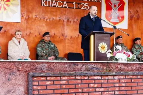 ВИДЕО: Мисајловски денеска најави дека во Армијата ќе бидат примени нови 300 професионални војници
