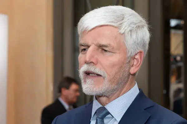 Чешкиот претседател: Киев е подготвен на болни отстапки заради мирот