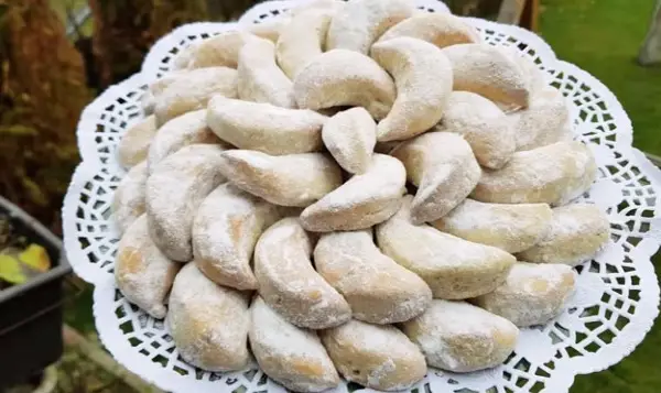 Старински колачиња од тетратката на баба: Нема грешка ако ја ставите оваа состојка