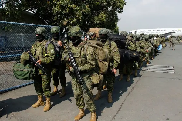Еквадор со  дополнителни 10.000 војници ќе се бори против наркокартелите