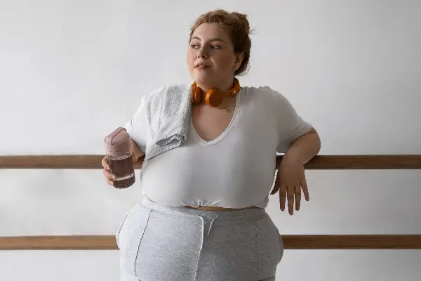 Неверојатна трансформација: Исфрлила само една работа од кујната и се „стопила“ 60 кг