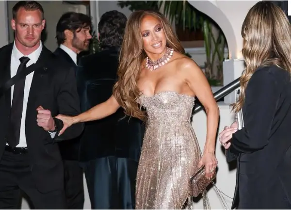 Видео- фото: Вообразената Џенифер Лопез