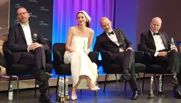 „СЕНТИМЕНТАЛНА ВРЕДНОСТ” НА ТРИЕР Е НАЈДОБАР ЕВРОПСКИ ФИЛМ, ОСВОИ ВКУПНО 6 ЕВРОПСКИ ОСКАРИ