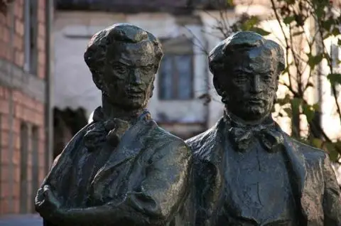 Неговата т`га за југ заврши во зандана: На денешен ден во Цариград почина Константин Миладинов