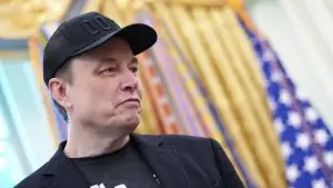 Зошто Елон Маск се потсмеваше на вештачката интелигенција