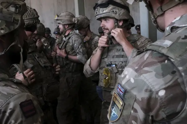 Данска одлучи: „Испраќаме значителен број војници на Гренланд“