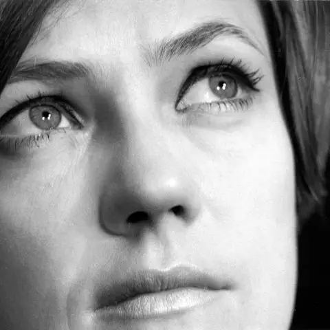 Почина Сенка Велетанлиќ, легендарна пејачка и сопруга на Зафир Хаџиманов