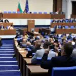 Привремената бугарска Влада на Андреј Ѓуров стапи на должност по заклетвата во парламентот