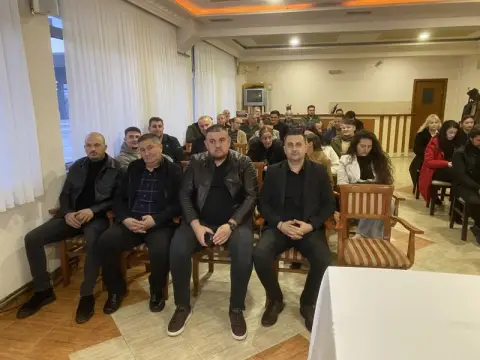 Општина Василево ќе набави камион за собирање смет