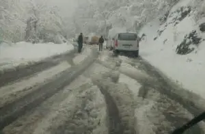 Забрана за сообраќај на камиони на патните правци крак Маврово – Дебар и Гостивар – Кичево преку планинскиот превој Стража