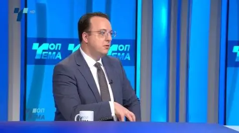 Николоски: Посветени сме на изнаоѓање трајно решение за македонските превозници