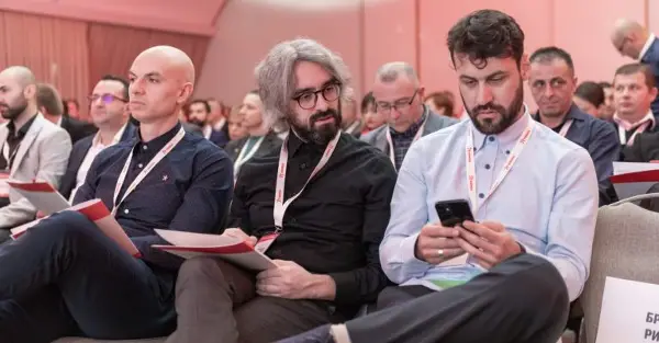 Левица: Со новиот закон за високо образование професори ќе можат да станат само децата на богатите