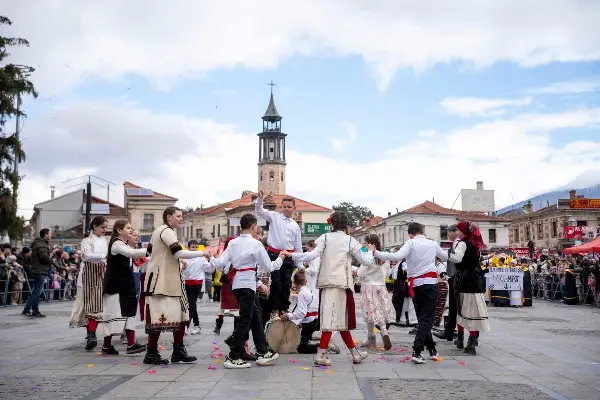 Детската поворка ја разубави Прочка 2026 во Прилеп