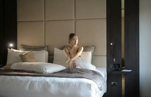 Не го легнувајте куферот! Која е првата работа што треба да ја проверите кога ќе влезете во хотелска соба?