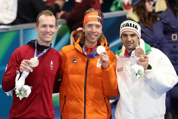 (Видео) Легендарниот Бергсма освои уште едно олимпски злато