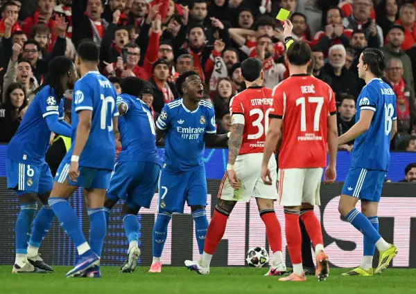 Фудбалерите на Реал сакале да го напуштат теренот откако на Винисиус му рекле дека е мајмун