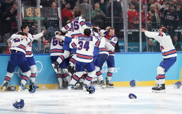 САД со „златен гол“ до првото злато по 1980 година во хокеј на мраз