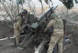 Британскиот министер за одбрана: Распоредувањето британски војници во Украина би значело крај на војната 