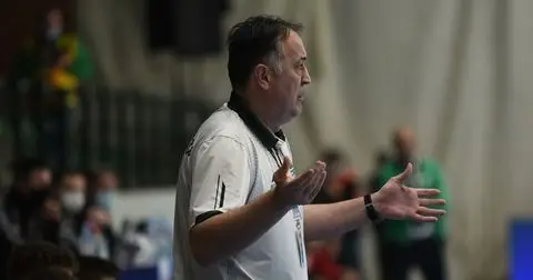 Славко Голужа итно пренесен во болница, му се слошило на меч