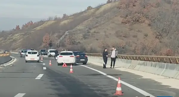 Сообраќајна несреќа на автопатот Штип-Миладиновци, се судриле неколку возила