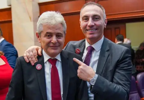 Ахмети го „поздрави“ враќањето на Груби, ни збор за нападите од СДС