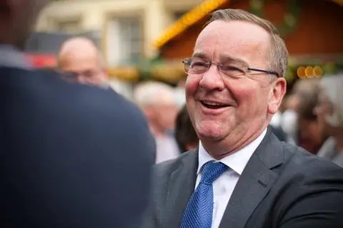 Писториус бара да се забрзаат набавките за германската армија