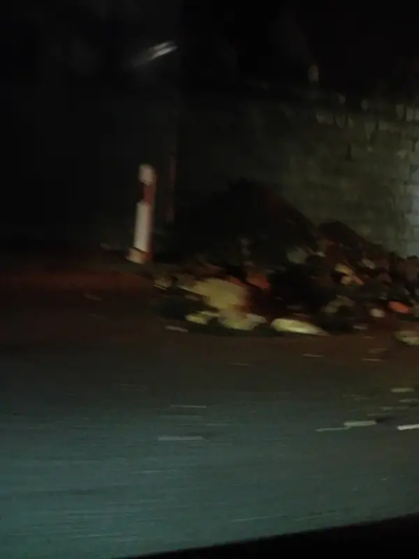 Поради одрон во тунелот, сообраќајот на автопатот Скопје – Велес се одвива по една лента