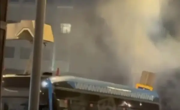 Бомбашки напад во Москва: Еден полицаец е убиен, двајца повредени