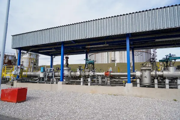 Божиновска: Обезбедуваме стабилно снабдување со нафтени деривати