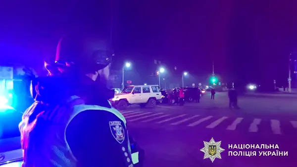 Седум полицајци повредени во експлозија во Украина. Зеленски: Тоа е тероризам